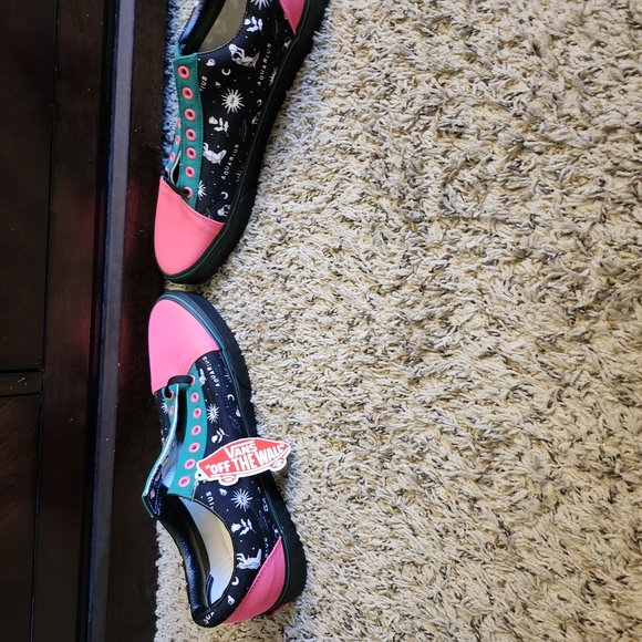 Vans Mens Pink, Black And Green Shoes